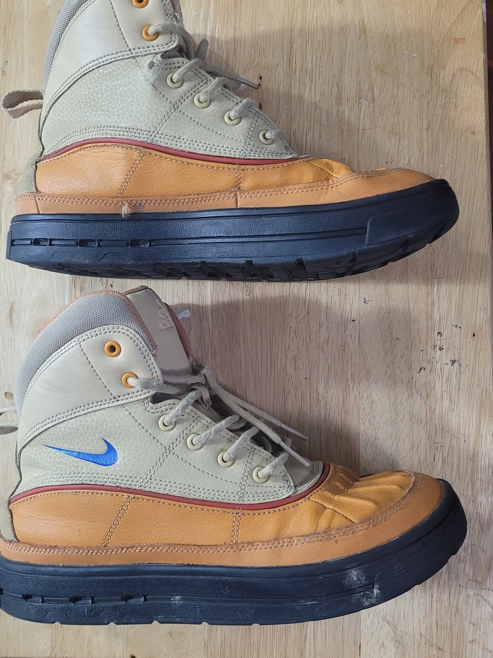 Nike Youth Tan and Orange High-Top Boots with Blue Swoosh